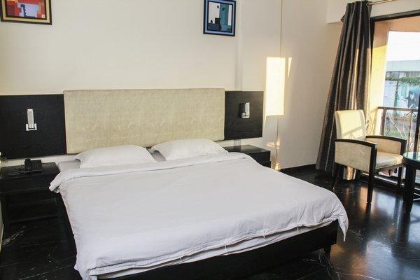 Hotel Aristro Lonavla Zimmer foto