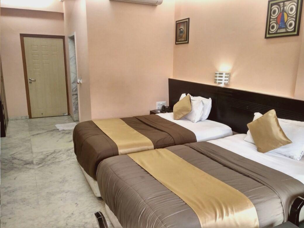 Hotel Aristro Lonavla Exterior foto